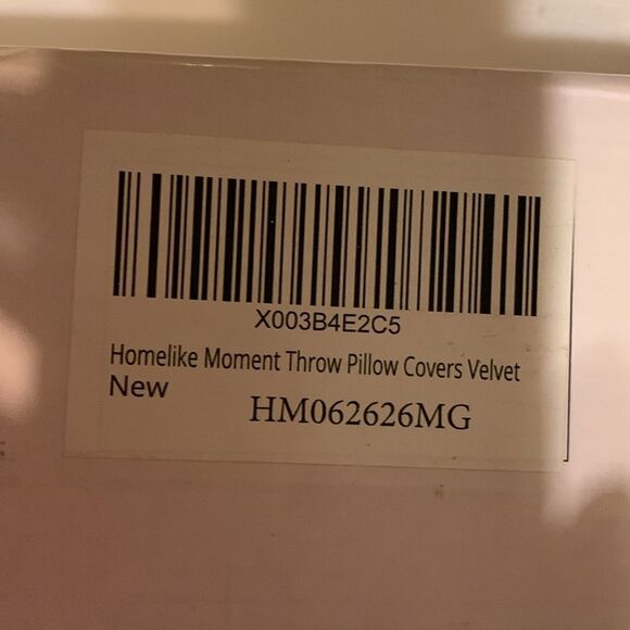 Homelike Moment Euro Pillow covers (two) 26" X 26" NEW in box - Picture 7 of 7